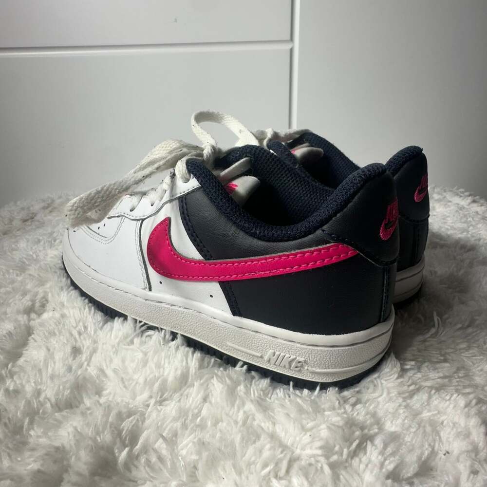 Nike Little Kid's Nike Force 1 White/Fierce Pink 13C - Picture 3 of 7